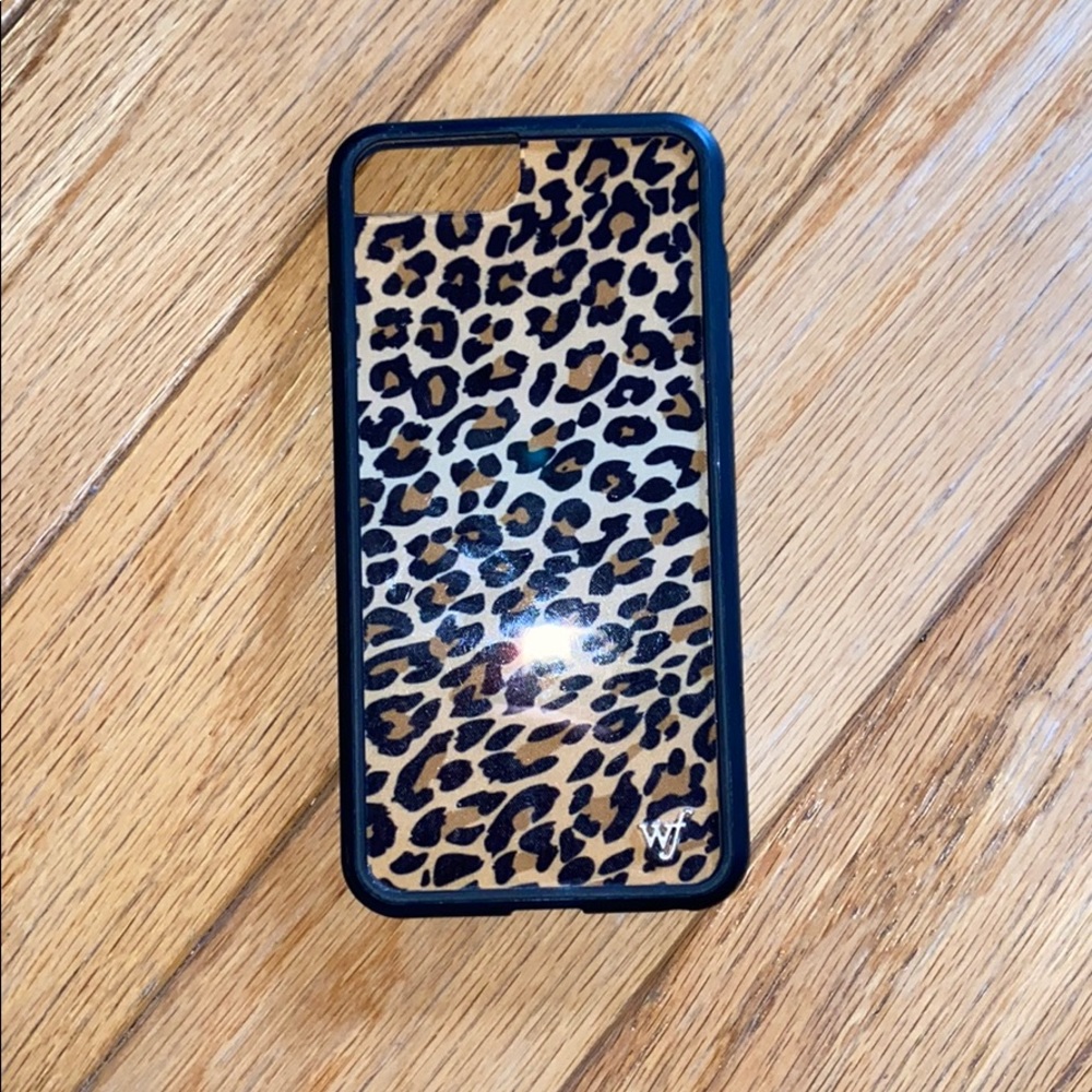 Wildflower cheetah case